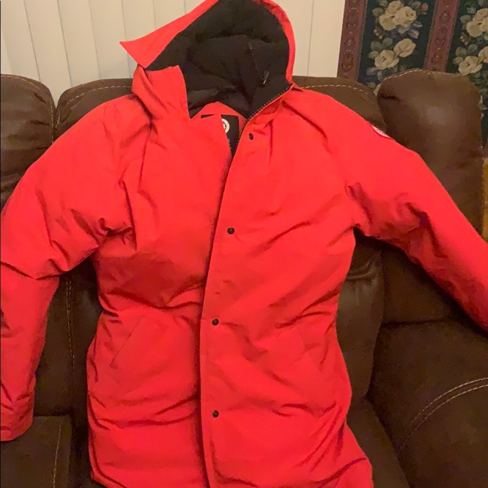 Canada Goose Victoria Parka (fur included)